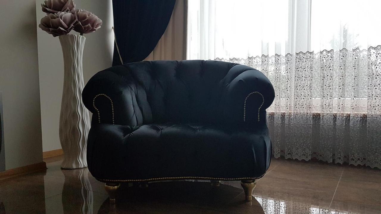 Premium Jacuzzi Apartment كلابيدا المظهر الخارجي الصورة